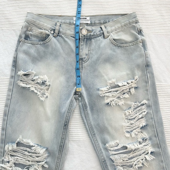 One Teaspoon Awesome Baggies Relaxed Distressed Tapered Rolled Jeans - Picture 5 of 16